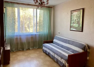 1-к. кв., 30 м², ст. м. Проспект Славы