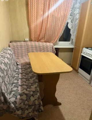 1-к. кв., 35 м², ст. м. Проспект Ветеранов