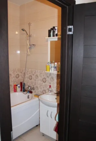 2-к. кв., 51 м², ст. м. Улица Дыбенко