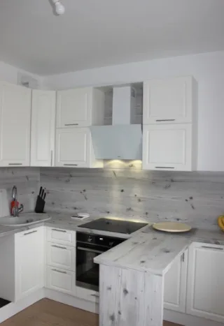 2-к. кв., 51 м², ст. м. Улица Дыбенко