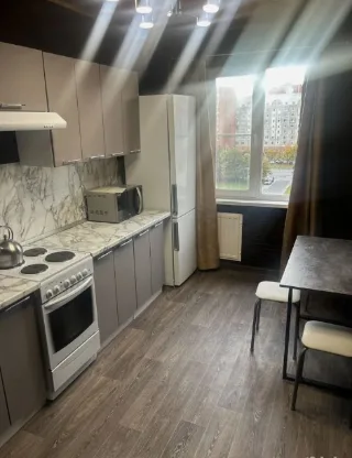 2-к. кв., 52 м², ст. м. Юго-Западная