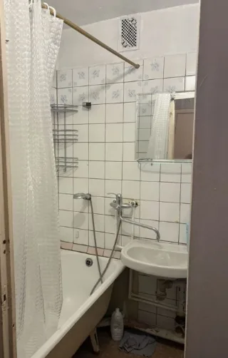 1-к. кв., 44 м², ст. м. Проспект Большевиков