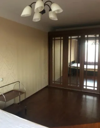 1-к. кв., 31 м², ст. м. Академическая