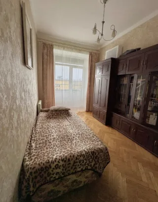Комната, 13 м², ст. м. Петроградская