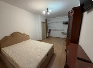 1-к. кв., 36 м², ст. м. Комендантский проспект