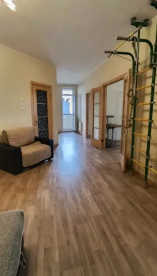 2-к. кв., 117 м², ст. м. Беговая