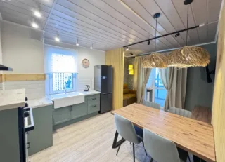 2-к. кв., 55 м², ст. м. Улица Дыбенко