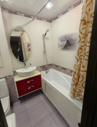 1-к. кв., 33 м², ст. м. Улица Дыбенко