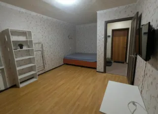 1-к. кв., 33 м², ст. м. Международная