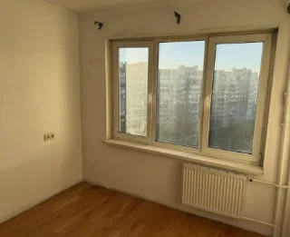 3-к. кв., 65 м², ст. м. Ладожская