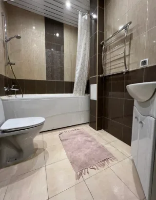 2-к. кв., 55 м², ст. м. Комендантский проспект