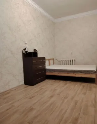 1-к. кв., 33 м², ст. м. Нарвская