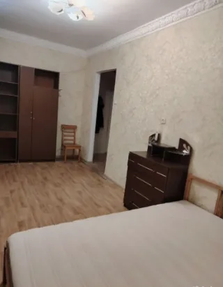 1-к. кв., 33 м², ст. м. Нарвская