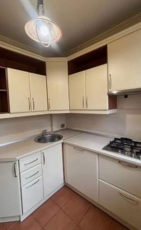 2-к. кв., 47 м², ст. м. Электросила