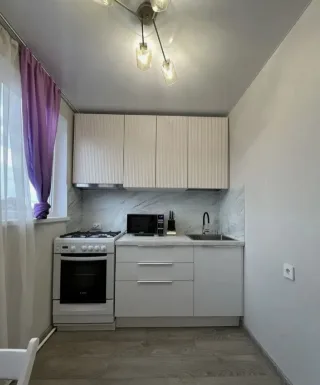 1-к. кв., 33 м², ст. м. Проспект Просвещения
