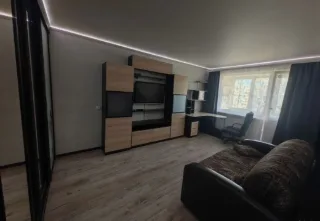 1-к. кв., 37 м², ст. м. Озерки