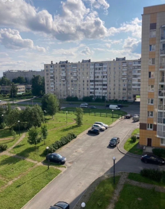 1-к. кв., 33 м², ст. м. Дунайская