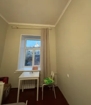 Комната, 12 м², ст. м. Владимирская