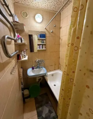 Комната, 16 м², ст. м. Международная