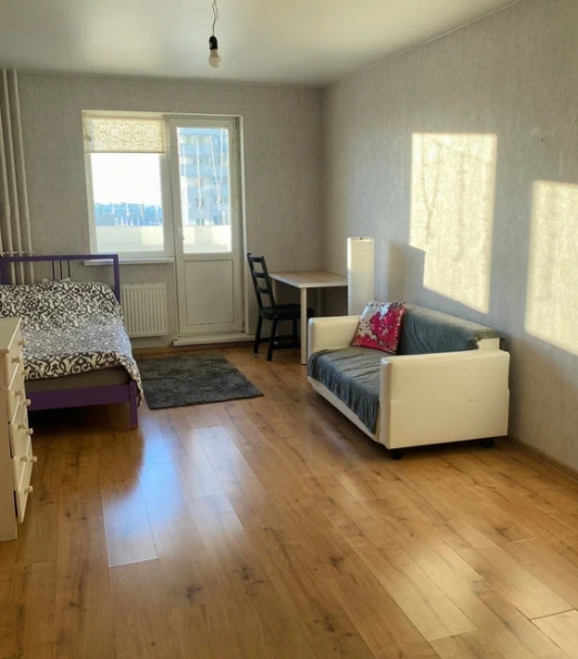 2-к. кв., 72 м², ст. м. Купчино