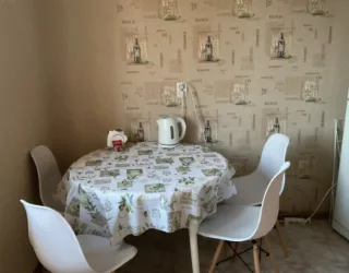 1-к. кв., 40 м², ст. м. Комендантский проспект