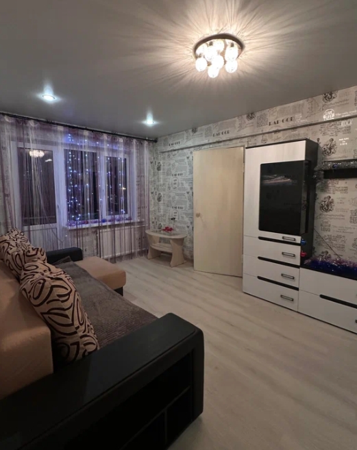 2-к. кв., 45 м², ст. м. Академическая
