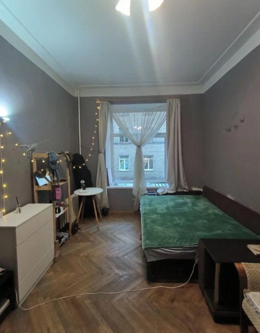 Комната, 20 м², ст. м. Садовая